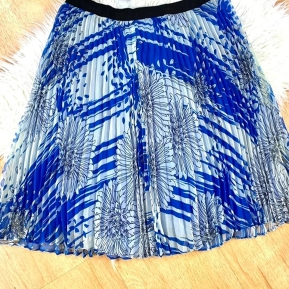 MISS WU‎ Jason Wu Size 8 Blue Cream Black Floral Pl - Picture 3 of 9